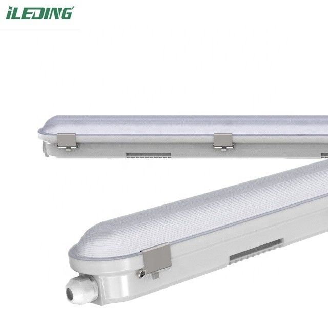 차고 창고 5FT IP66 LED 트리 프로프 픽쳐 증기 튼튼한 디머블 라이트 55W AC 110V ±10%