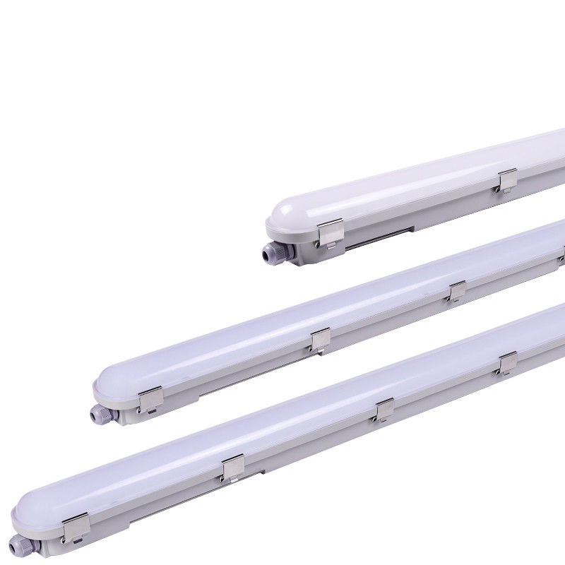 상업용 5FT 주차 LED 선형 트리 증명 suspended IP66 Vapor Tight Light Fixture 2kg